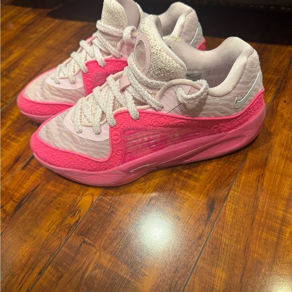 Nike Kids Pink and White Sneakers